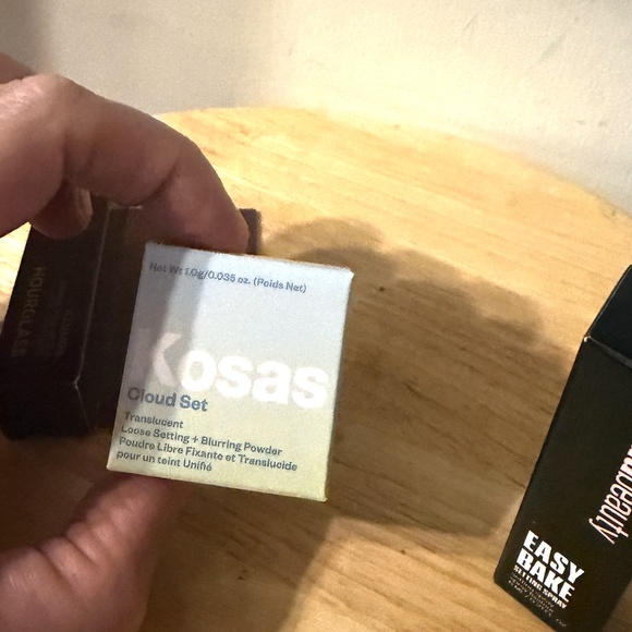 Set of three face products Hourglass Kossas Huda Beauty mini trial sizes NWT - Picture 3 of 6